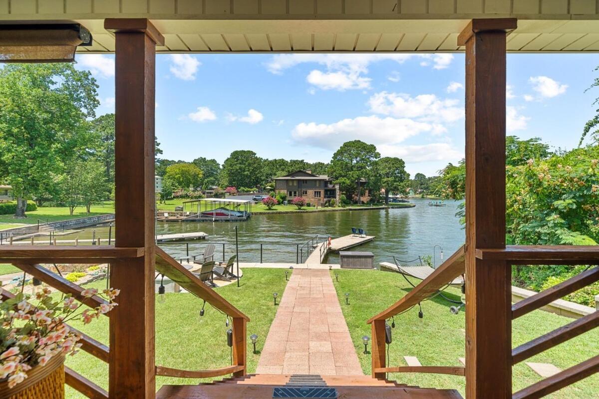 Steps To The Lake, Game Room & More! Sleeps 9 Lake Hamilton Exteriör bild