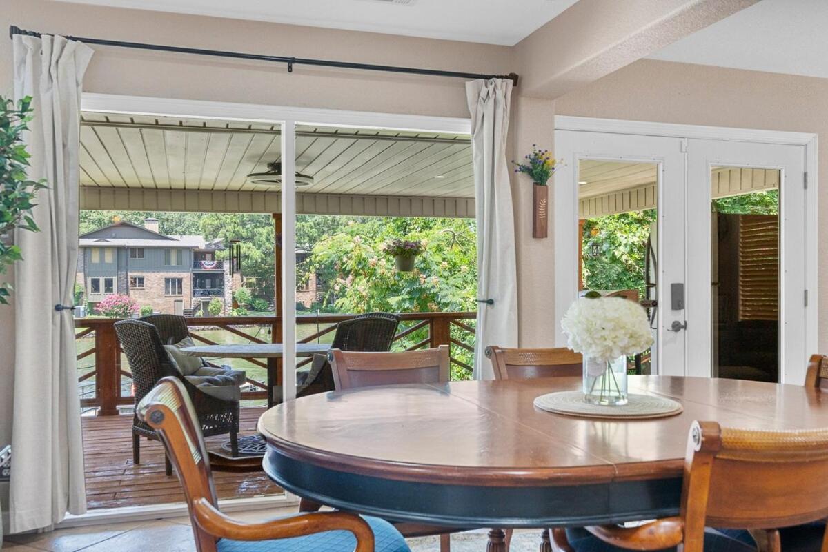 Steps To The Lake, Game Room & More! Sleeps 9 Lake Hamilton Exteriör bild
