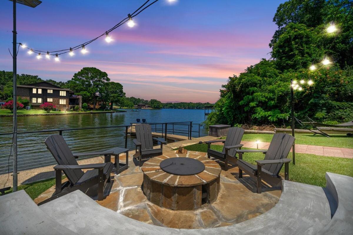 Steps To The Lake, Game Room & More! Sleeps 9 Lake Hamilton Exteriör bild