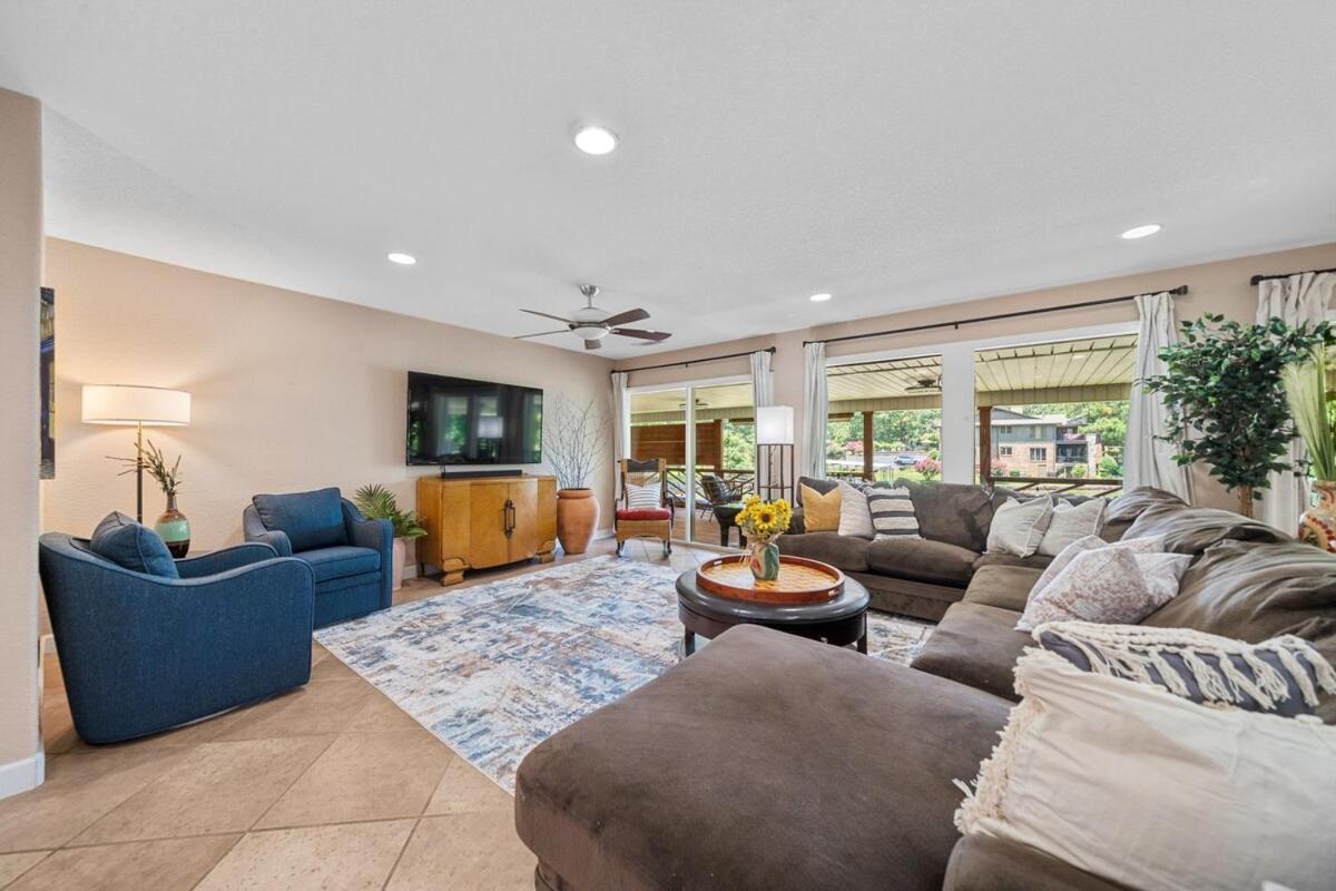 Steps To The Lake, Game Room & More! Sleeps 9 Lake Hamilton Exteriör bild